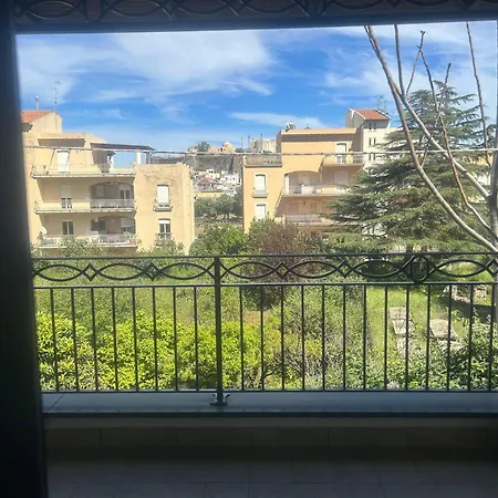 فندق مبيت وإفطار Eolia ليباري