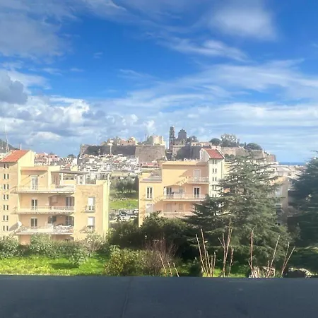 Couette-café Eolia 4*