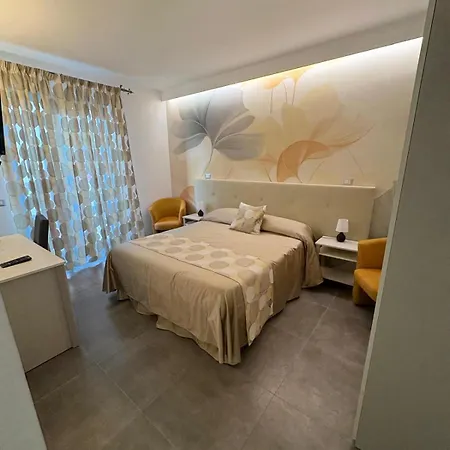 Couette-café Eolia 4*