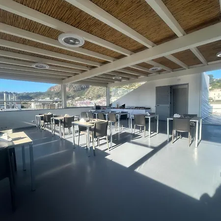 Couette-café Eolia *