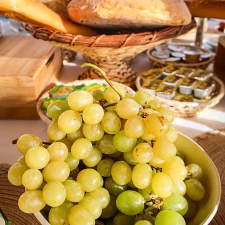 Couette-café Eolia 4*